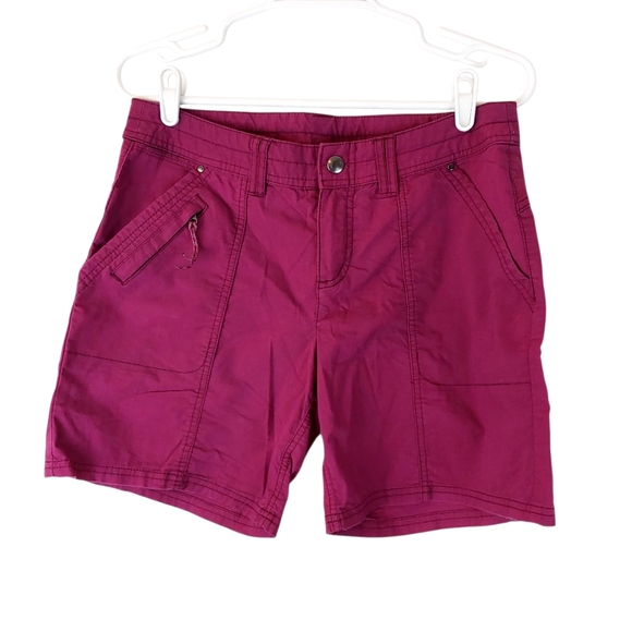 Title nine Pants - Title Nine Performance Stretch Big B Shorts